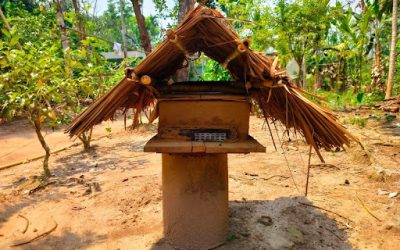 BEEHIVE MADE OF MUD BY LAMUNI SANGMA CHICHOTCHENG, BAJENGDOBA C&RD BLOCK NORTH GARO HILLS, DISTRICT