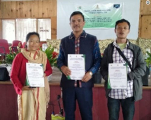 t7: FARMER FROM WAPUNG SKUR INNOVATES ORGANIC MANURE TO REJUVENATE COAL MINE-SPOILED LANDS